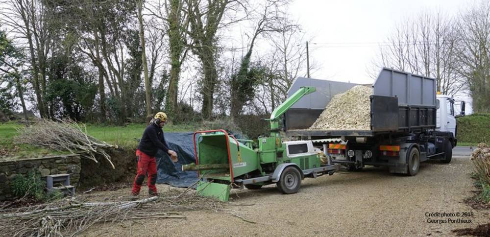 Broyage de végétaux près de Lanvollon